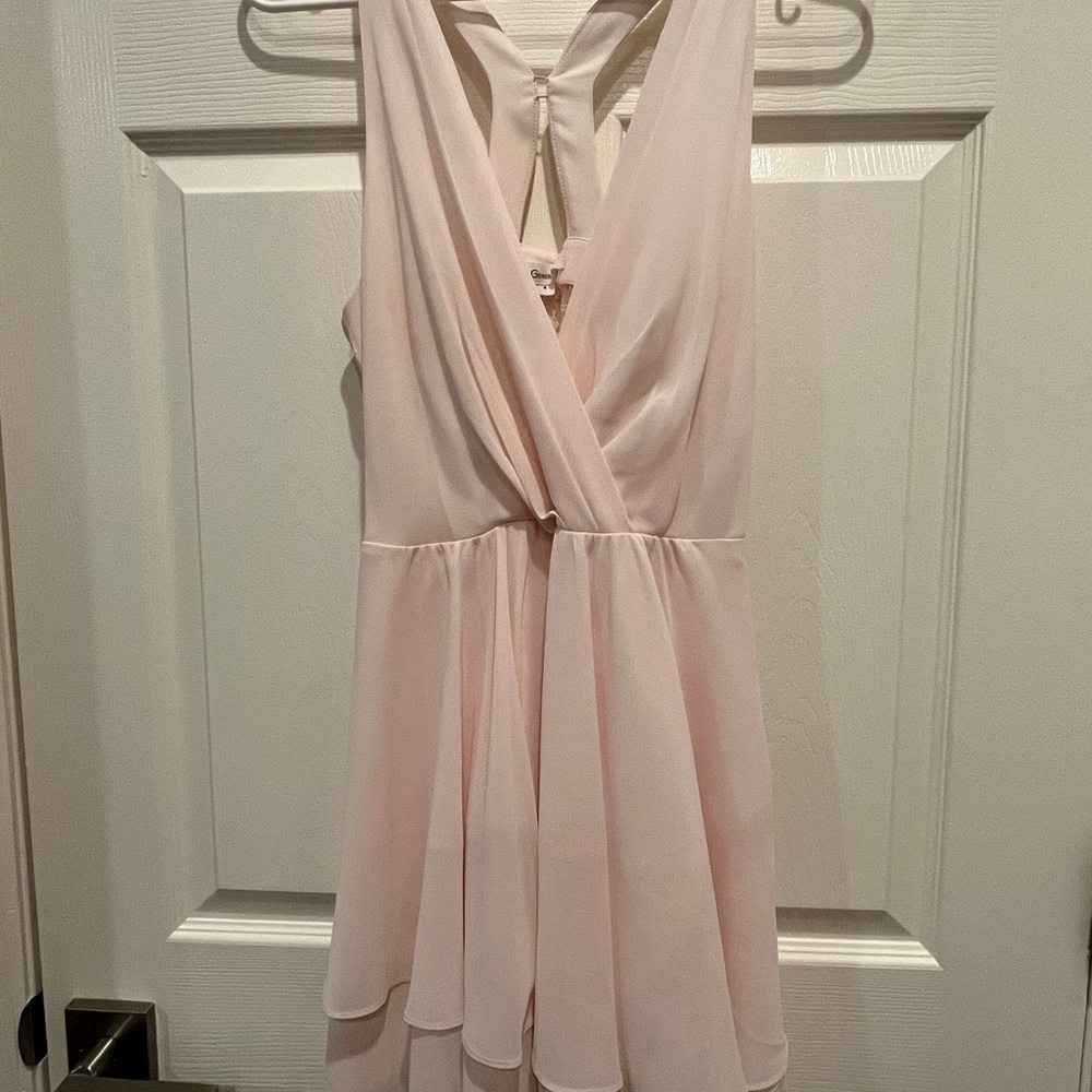 BCBG generation. Size 4